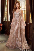 Cargar imagen en el visor de la galería, RENTA Vestido Blush con dorado