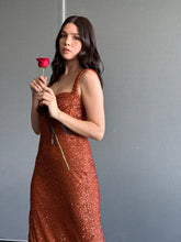 Cargar imagen en el visor de la galería, Vestido Brown Shine
