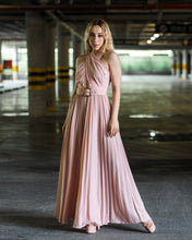 Cargar imagen en el visor de la galería, Jumpsuit baby pink
