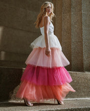 Cargar imagen en el visor de la galería, Vestido maxi tull pink
