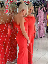 Cargar imagen en el visor de la galería, Jumpsuit Orange feathers
