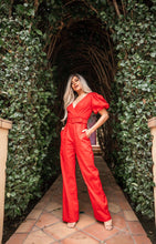 Cargar imagen en el visor de la galería, Jumpsuit rojo
