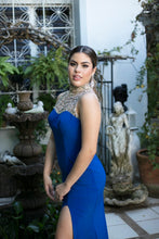 Cargar imagen en el visor de la galería, RENTA Vestido azul con escote en espalda

